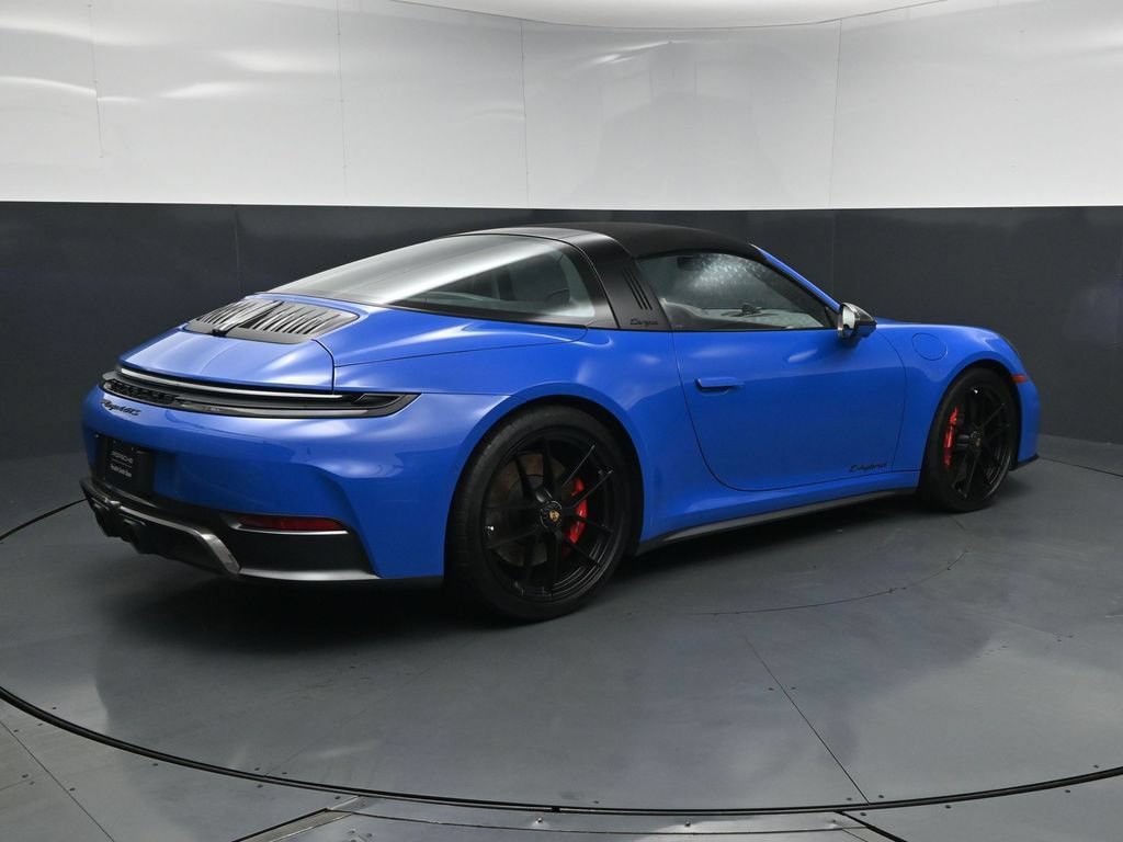 Used 2025 Porsche 911 Targa 4 GTS w/ Premium Package AWD/4WD image 12