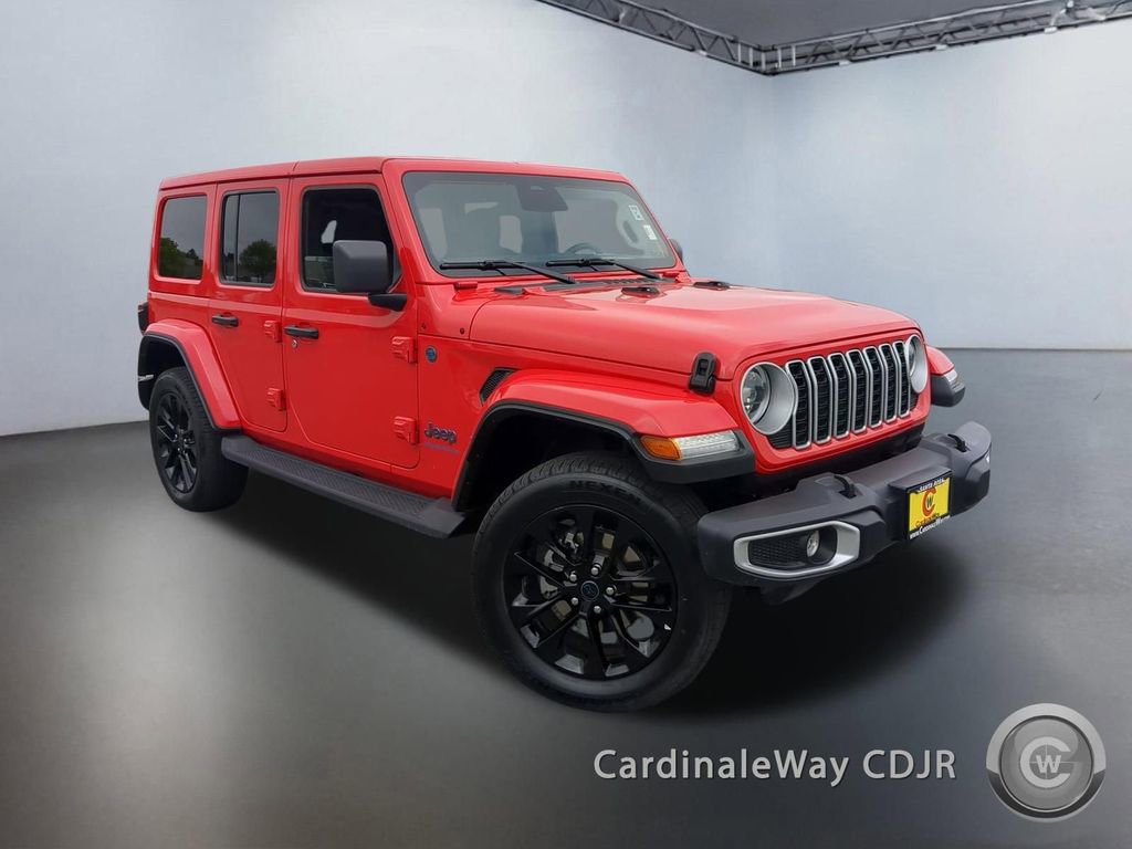 Used 2025 Jeep Wrangler Unlimited Sahara image 1