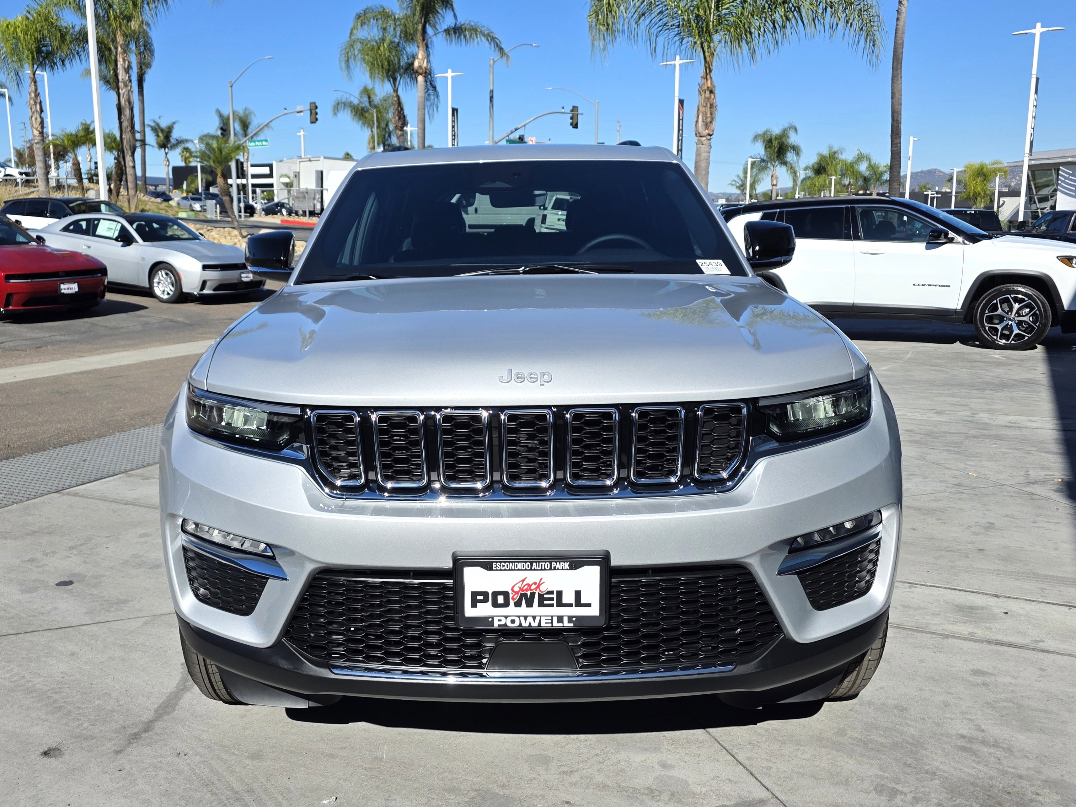 New 2025 Jeep Grand Cherokee Limited image 7