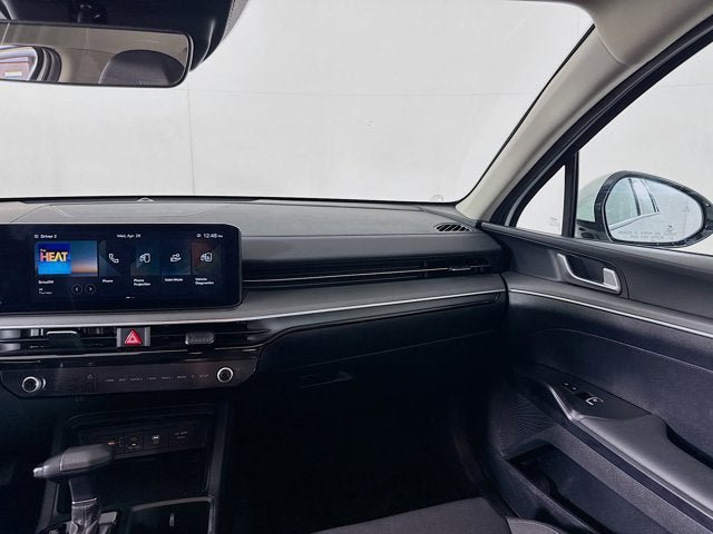 Used 2025 Kia K5 LXS FWD image 21