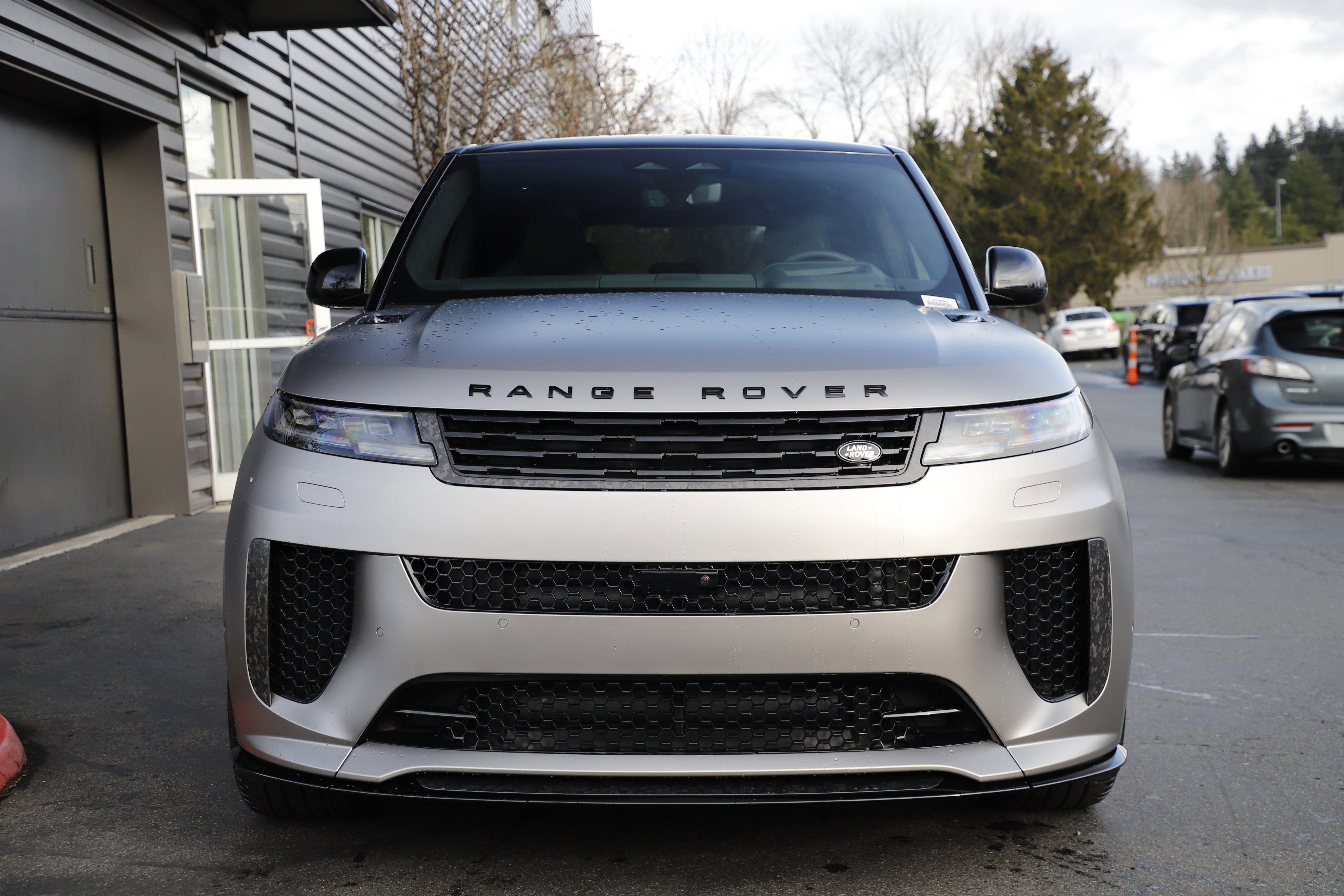 New 2026 Land Rover Range Rover Sport SV image 4