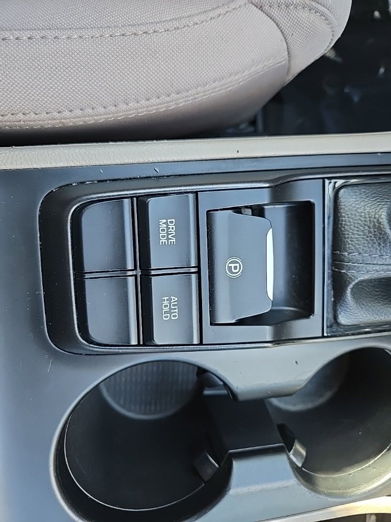 Used 2020 Hyundai Tucson SE image 27