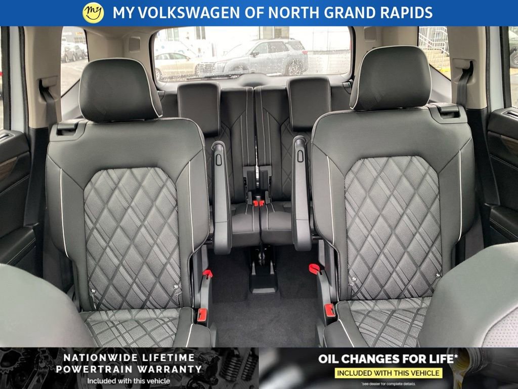 New 2026 Volkswagen Atlas SEL Premium R-Line image 17