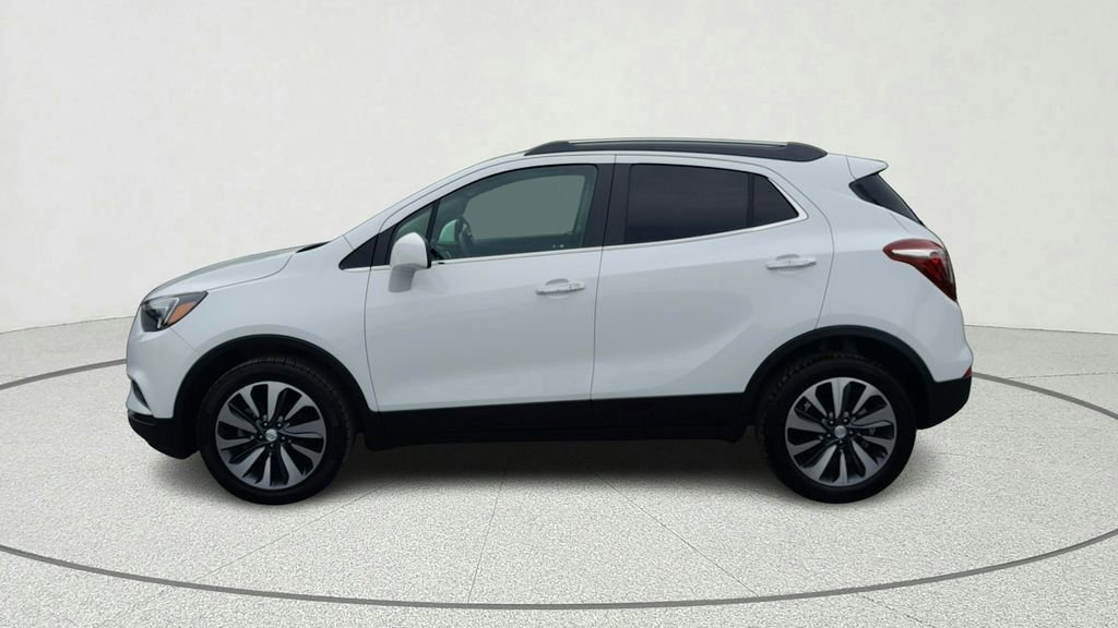 Used 2022 Buick Encore Preferred w/ Safety Package image 4
