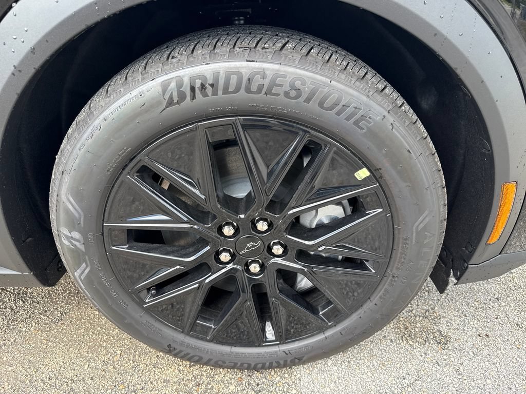 New 2026 Ford Mustang Mach-E Select RWD image 11