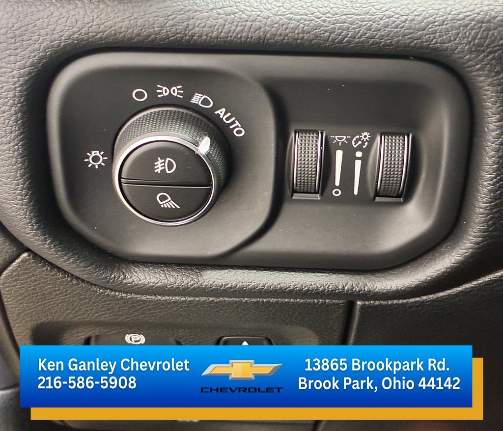 Used 2019 RAM 1500 Big Horn AWD/4WD image 10