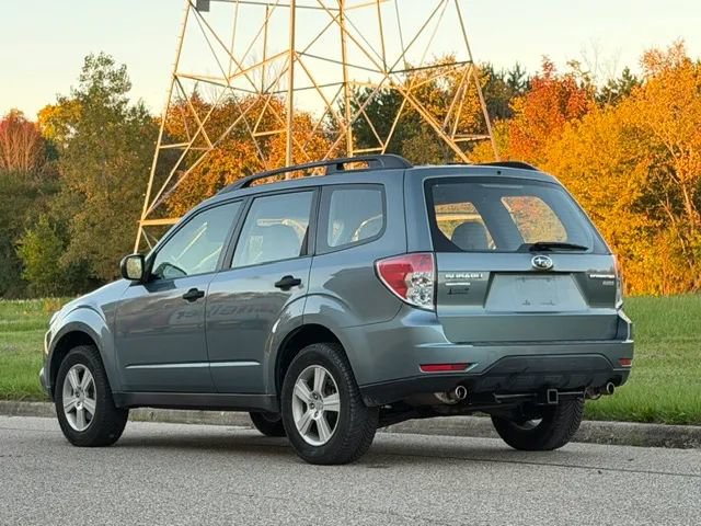 Used 2012 Subaru Forester 2.5X w/ Alloy Wheel Pkg AWD/4WD image 11