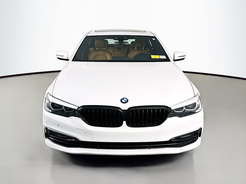 Used 2018 BMW 530i RWD image 2