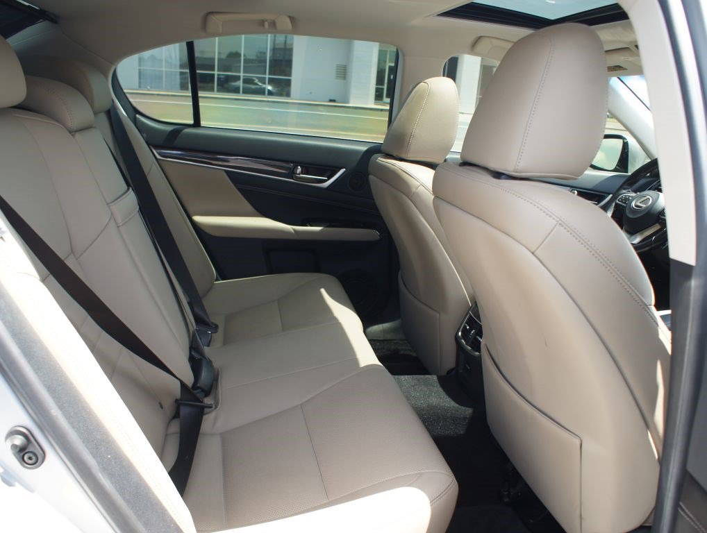 Used 2018 Lexus GS 350 w/ Preferred Accessory Package RWD image 21