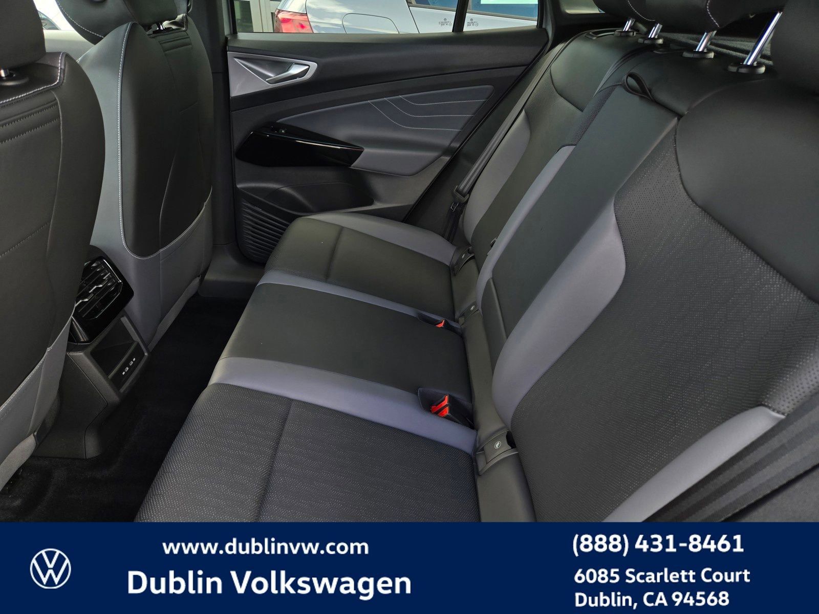 Used 2023 Volkswagen ID.4 Pro S RWD image 11