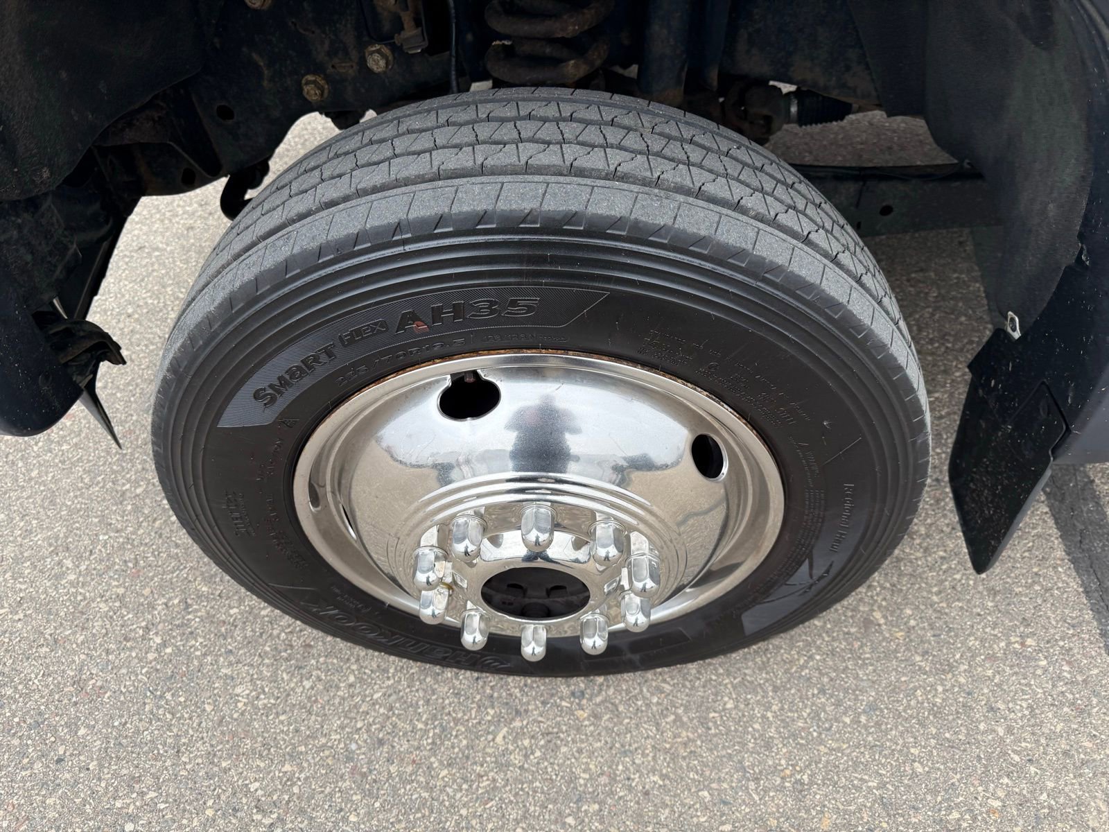 Used 2016 Ford F550 4x4 Regular Cab Super Duty image 15