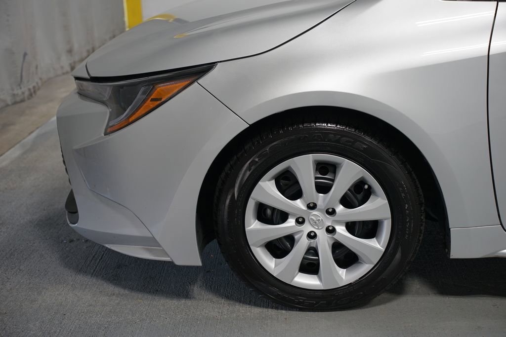 Certified 2024 Toyota Corolla LE image 5