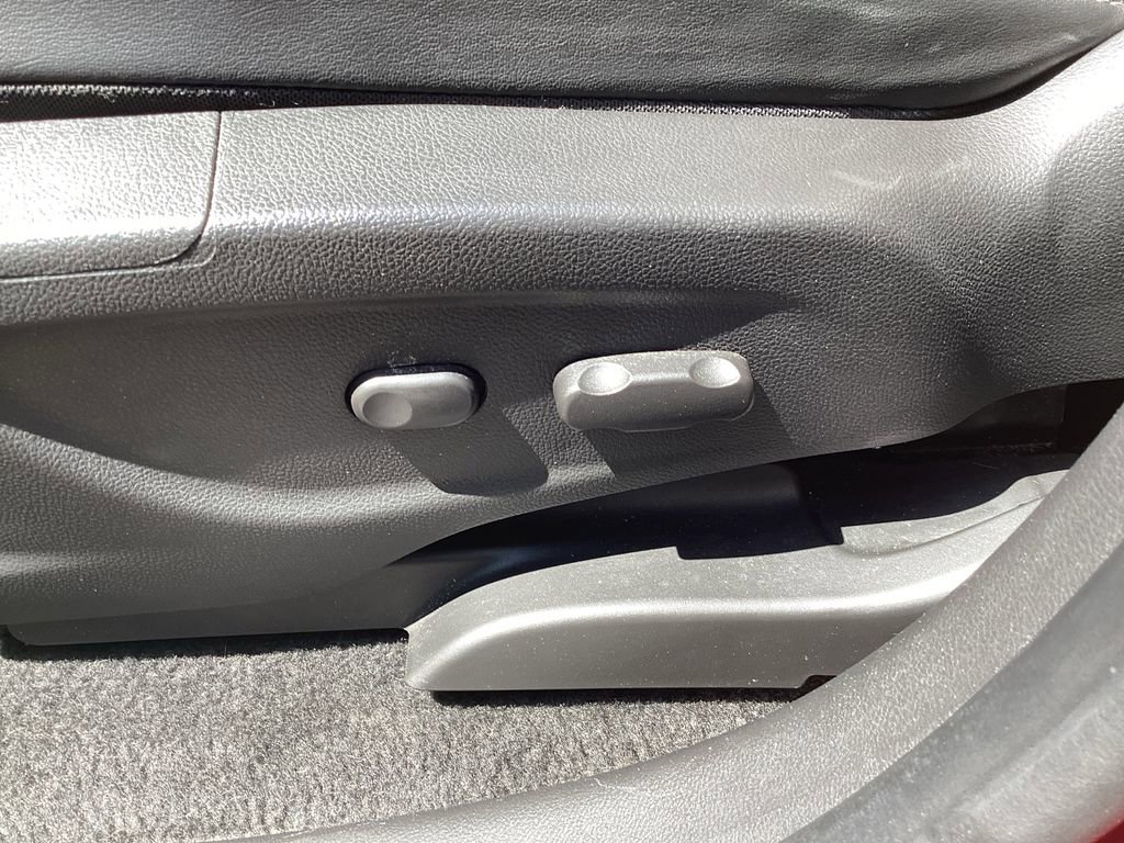 Used 2019 Buick Encore Preferred w/ Safety Package AWD/4WD image 40
