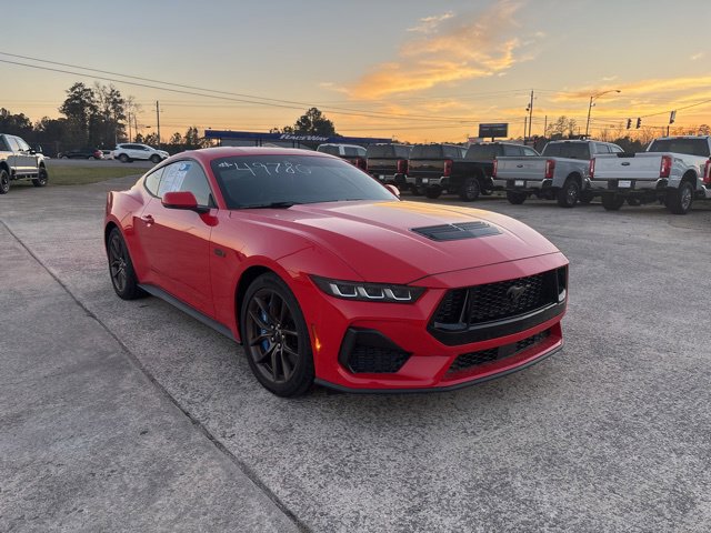 Used 2024 Ford Mustang GT Premium image 2
