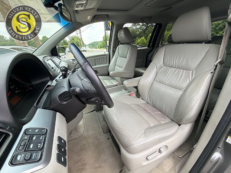 Used 2008 Honda Odyssey Touring image 12