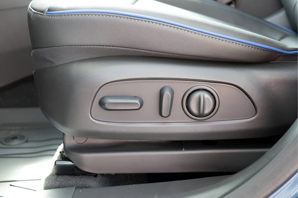New 2026 Buick Encore GX Sport Touring w/ Advanced Technology Package image 21