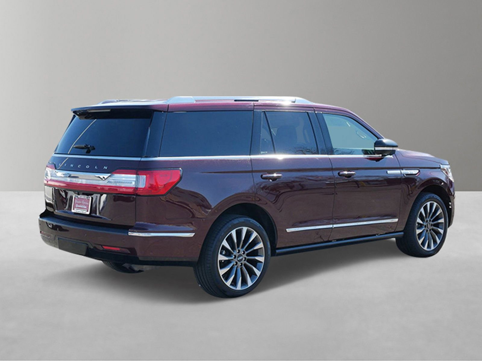 Used 2021 Lincoln Navigator Reserve AWD/4WD image 4