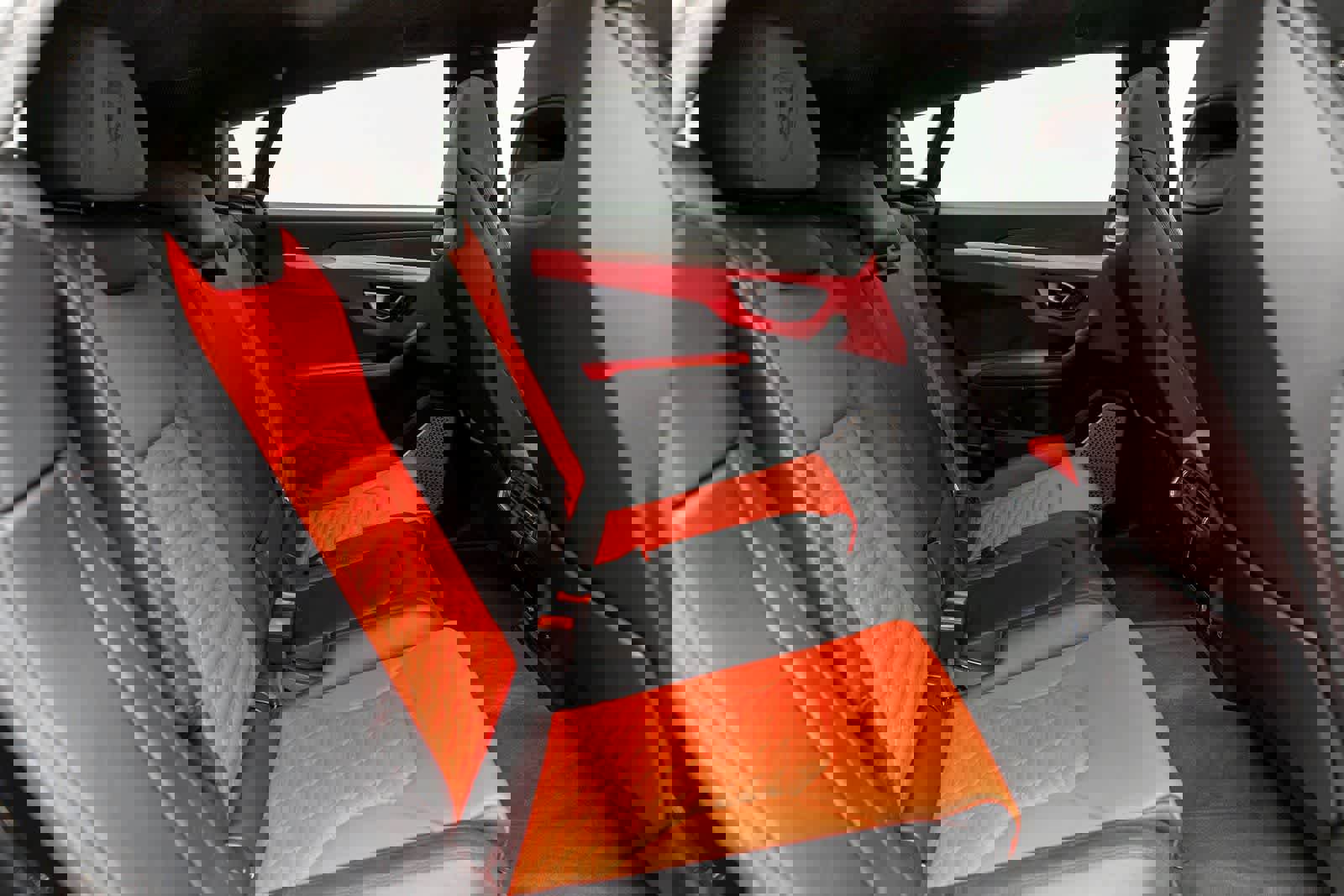 Used 2022 Lamborghini Urus image 12