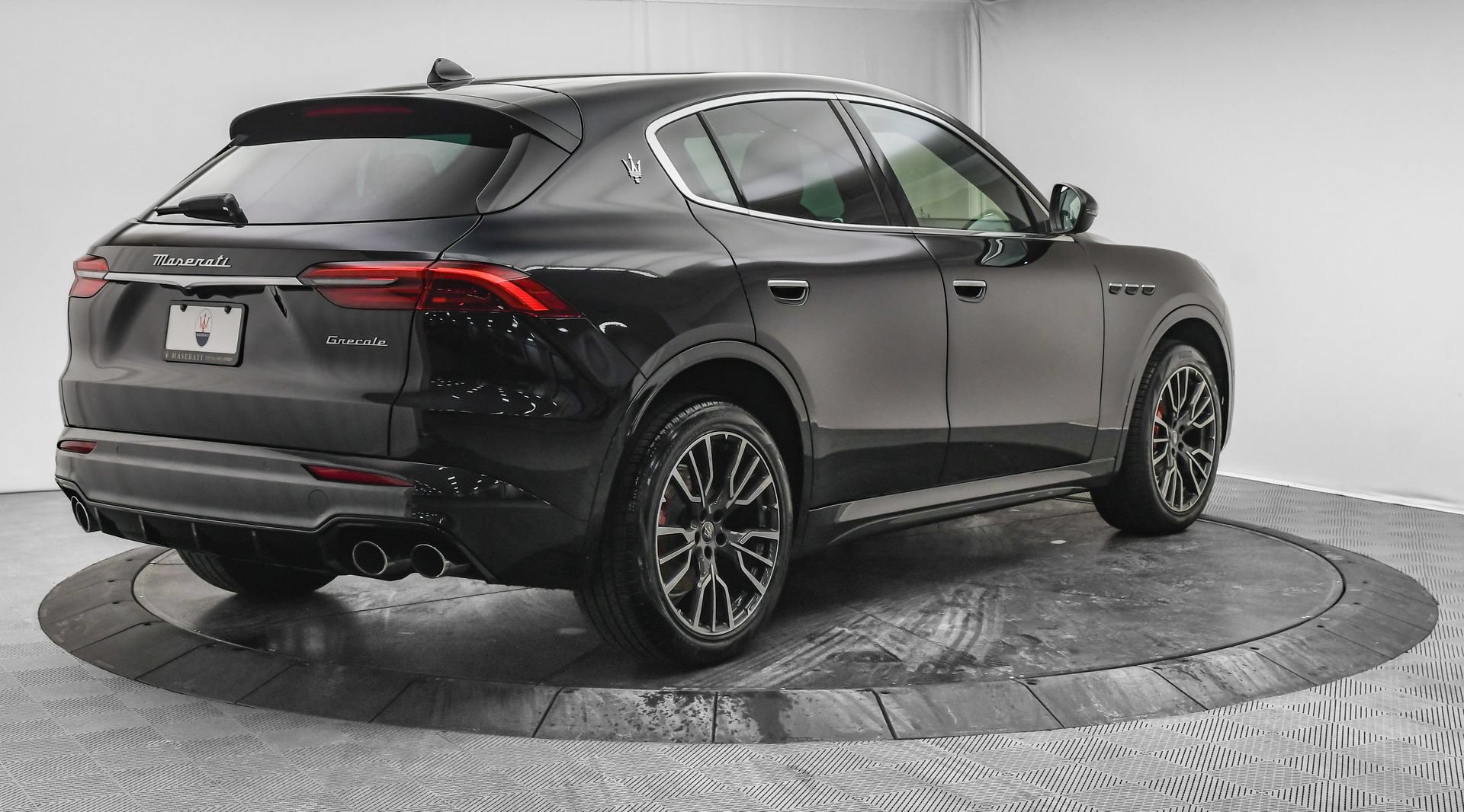 New 2025 Maserati Grecale GT AWD/4WD image 9