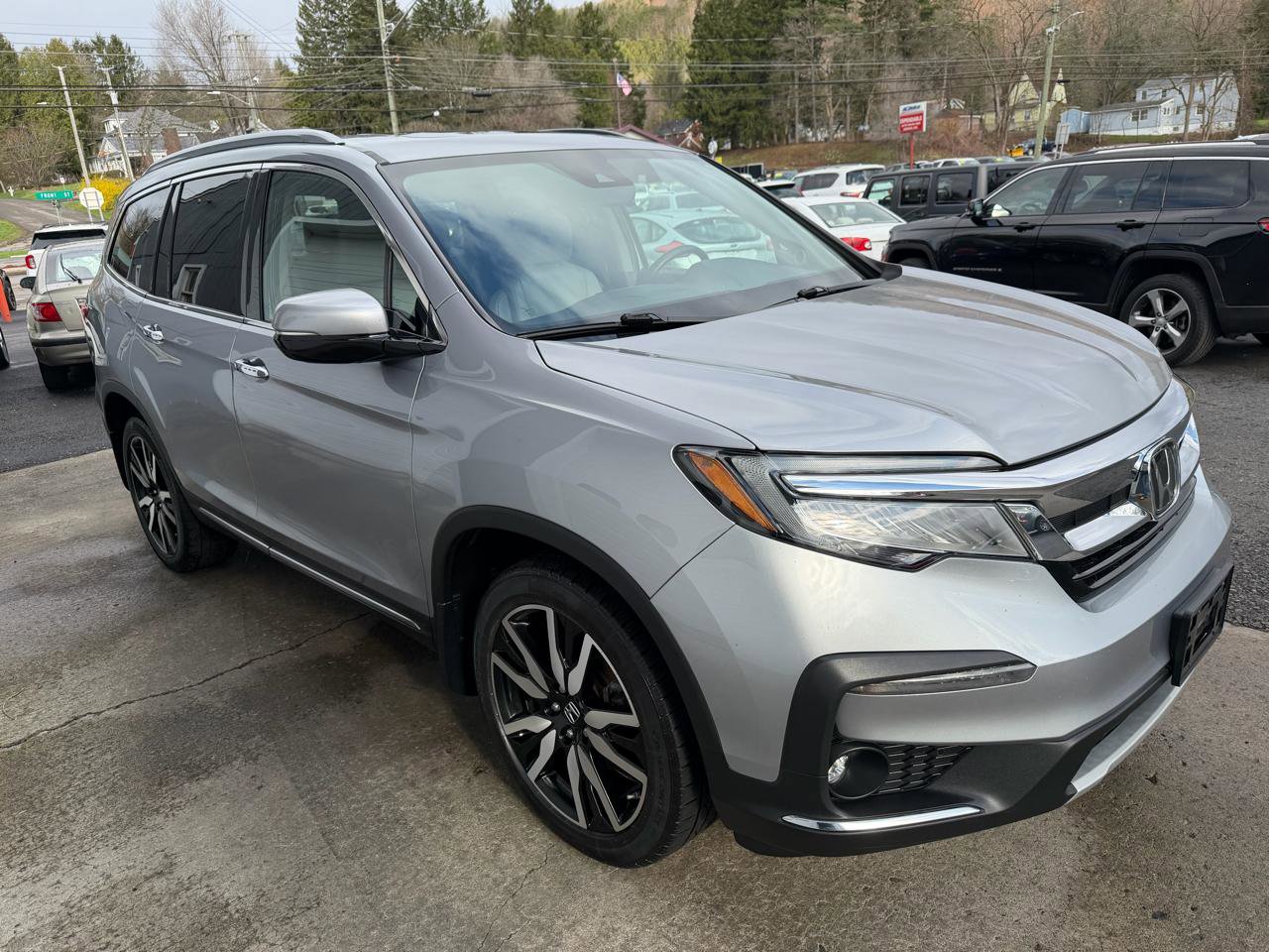 Used 2022 Honda Pilot Touring image 3