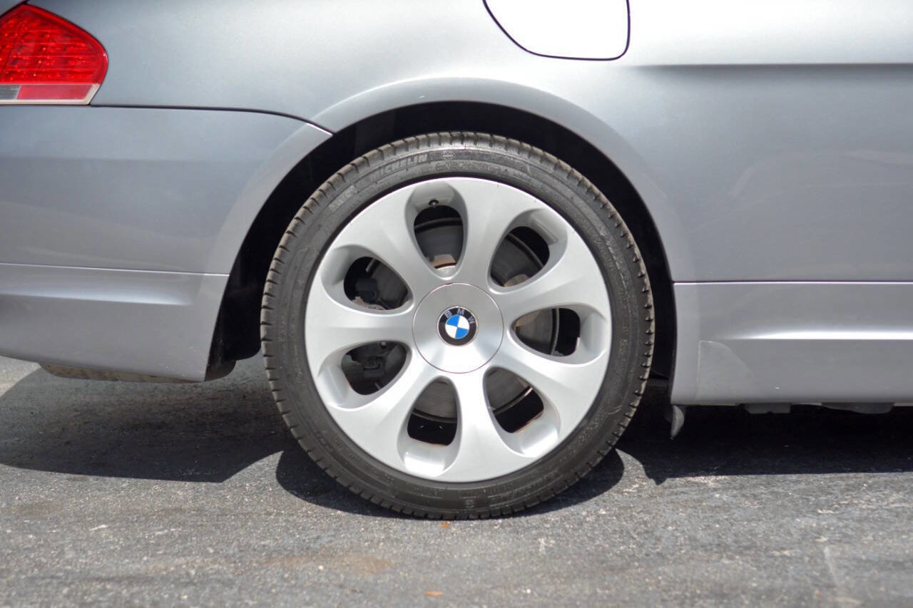 Used 2005 BMW 645Ci Convertible image 33