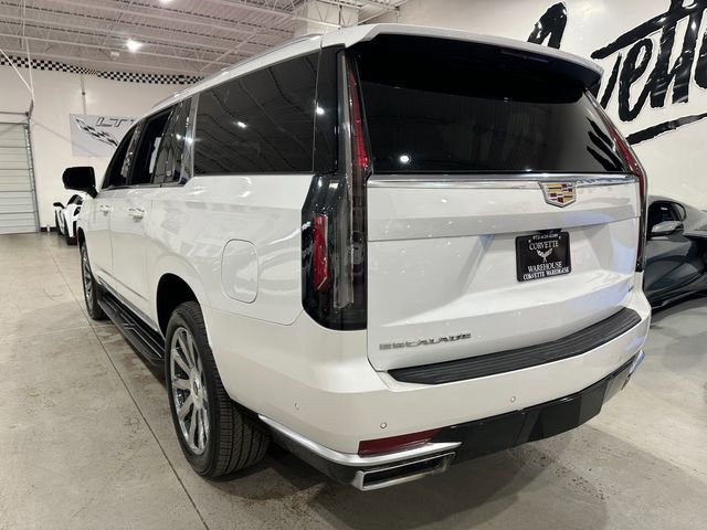 Used 2024 Cadillac Escalade ESV Premium Luxury w/ LPO, Floor Liner Package image 3