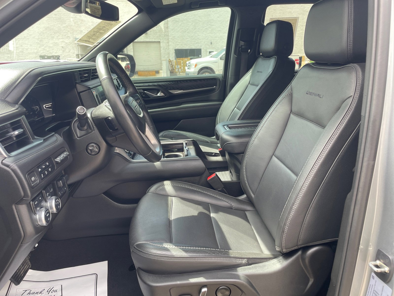 Used 2023 GMC Yukon Denali w/ Max Trailering Package image 12