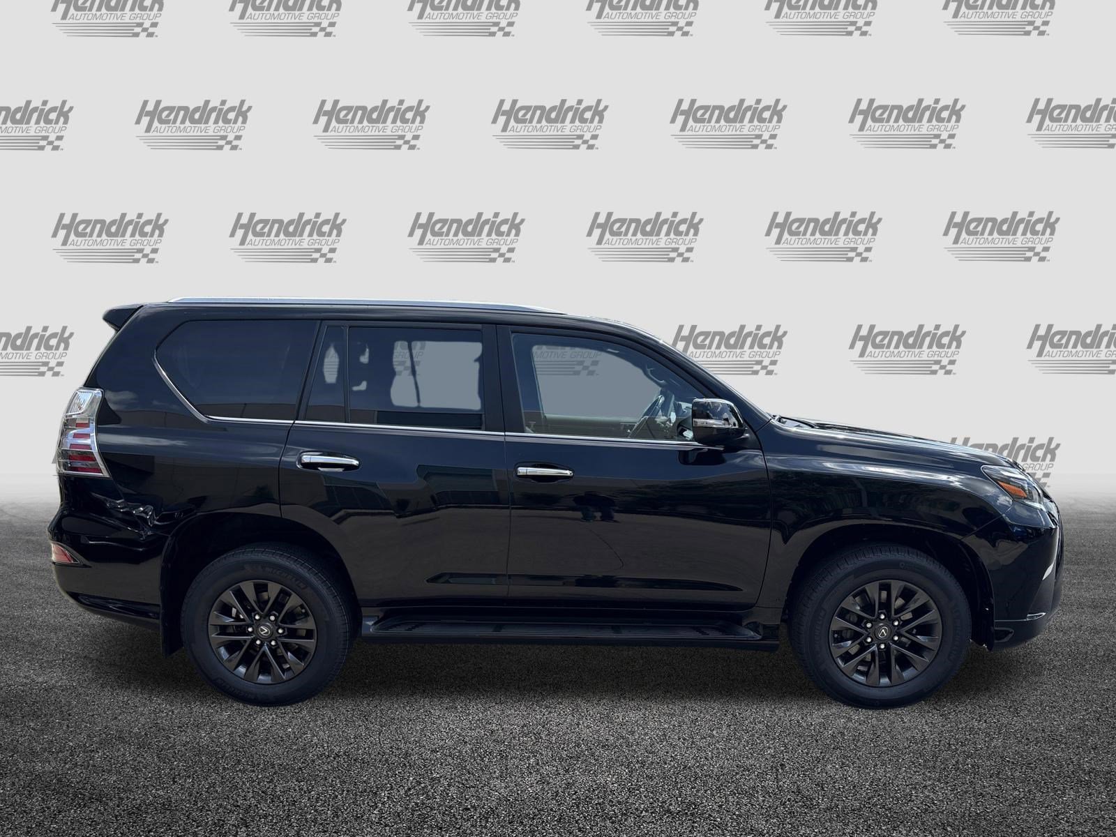 Used 2023 Lexus GX 460 Premium w/ Premium Package AWD/4WD image 11