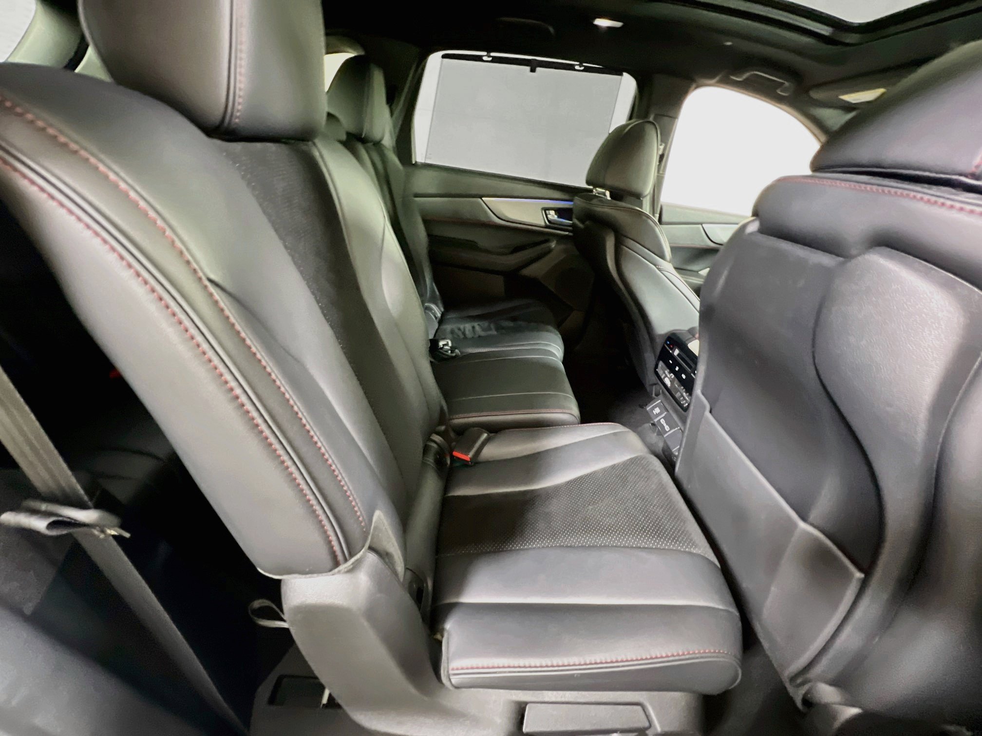 Used 2024 Acura MDX A-Spec AWD/4WD image 28