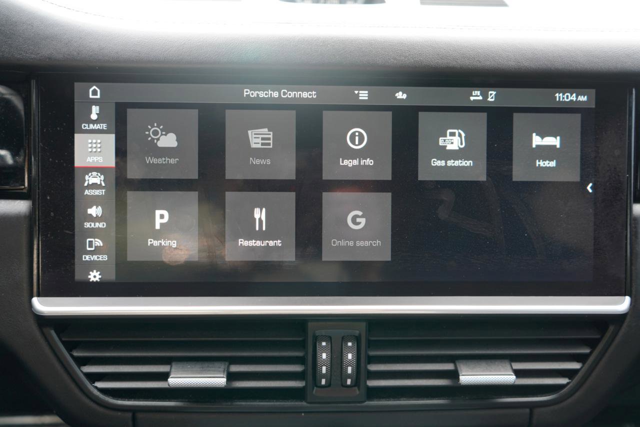 Used 2021 Porsche Cayenne Turbo image 44