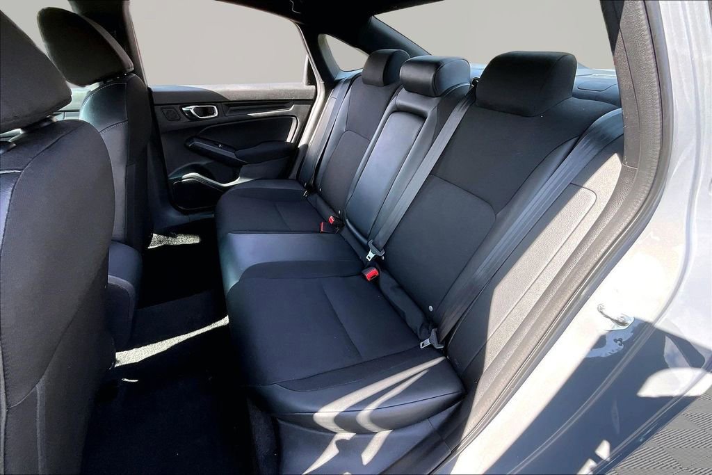 Used 2025 Honda Civic Sport image 18