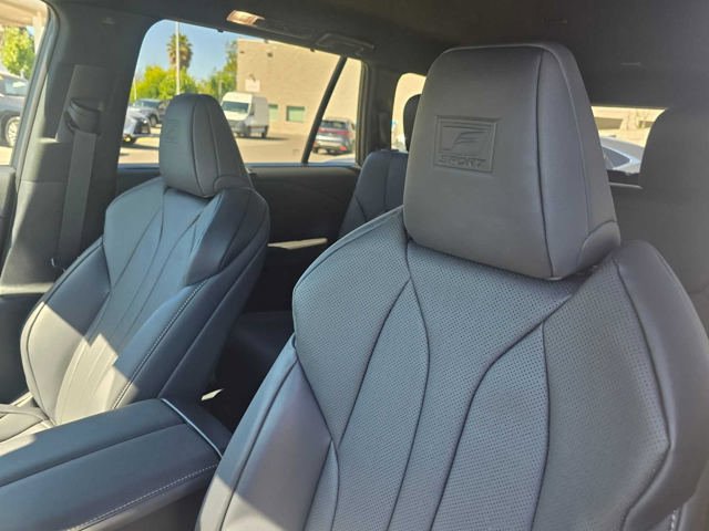 Certified 2025 Lexus TX 500h AWD w/ Technology Package image 24