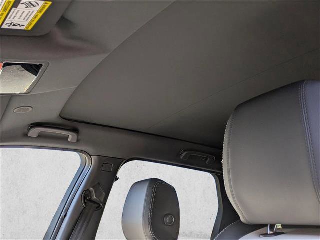 New 2026 Land Rover Discovery Sport Landmark image 15