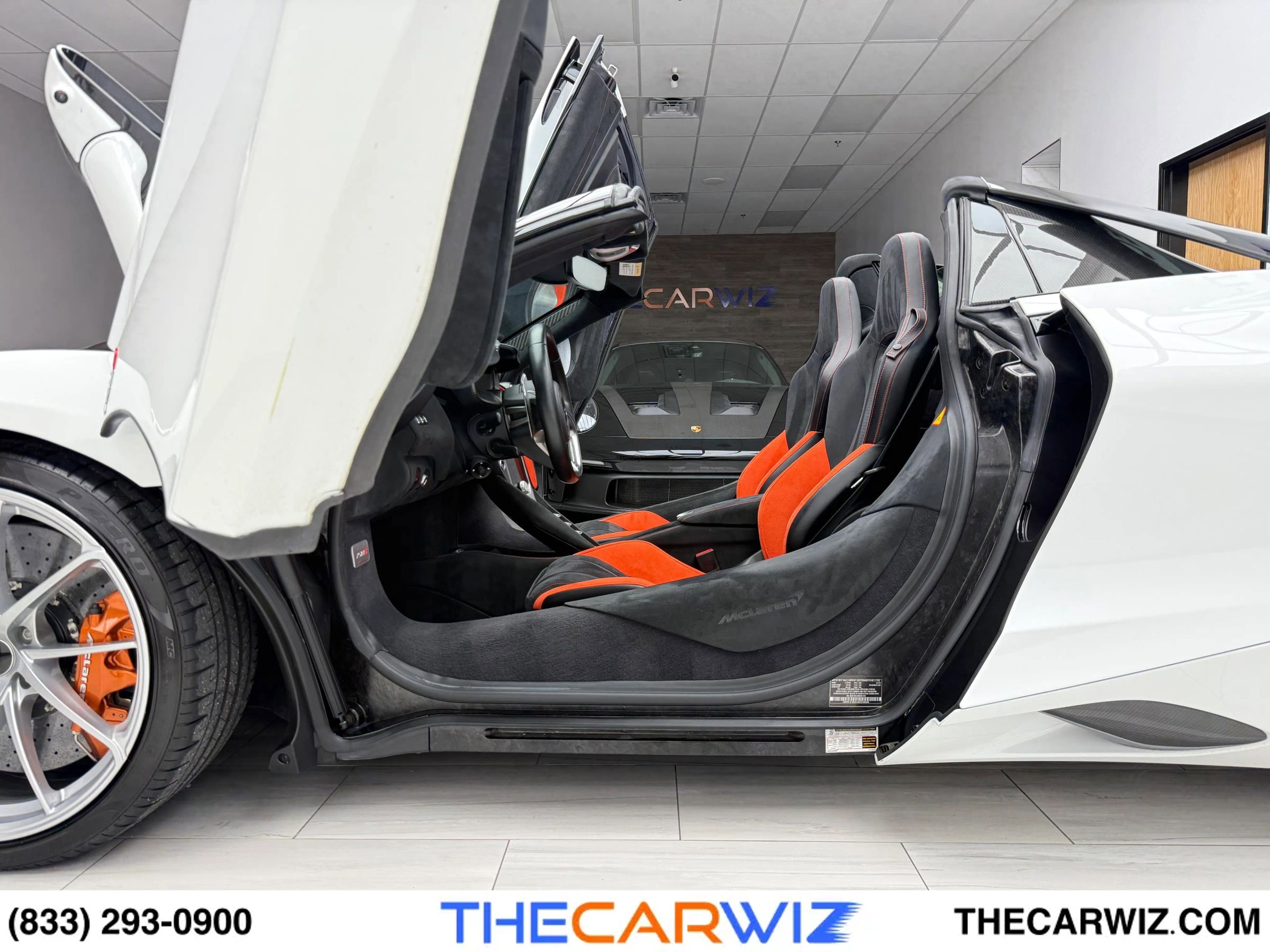 Used 2024 McLaren 750S Spider RWD image 64