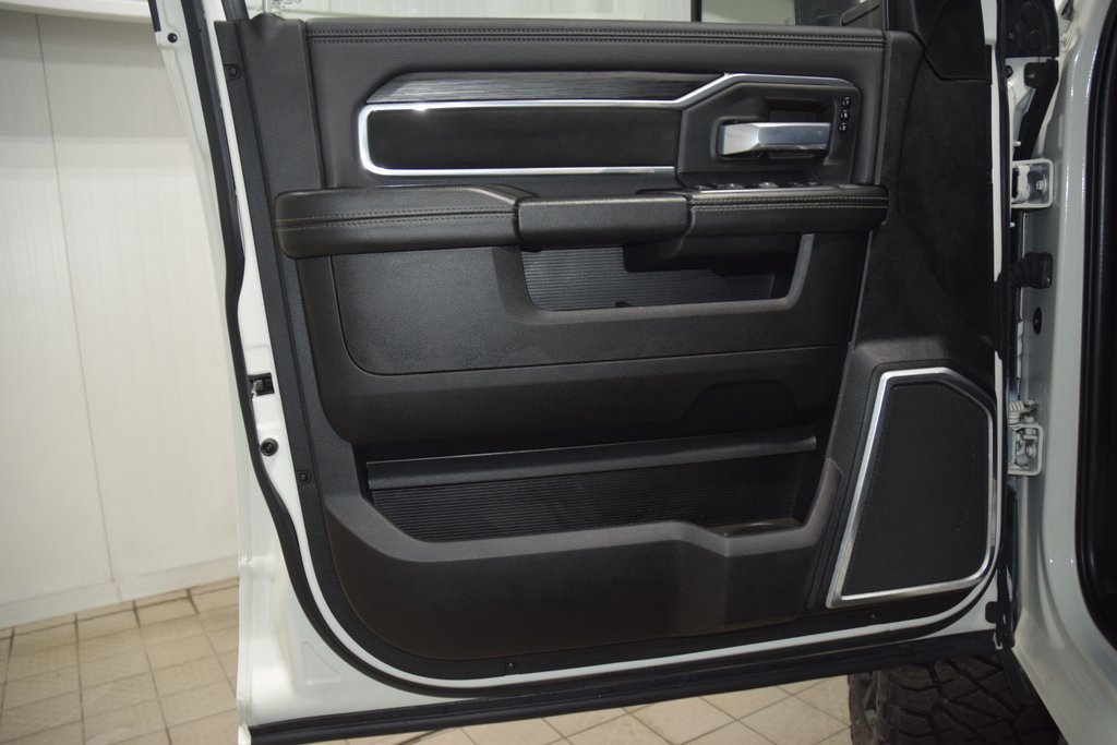 Used 2024 RAM 2500 Laramie w/ Night Edition image 44