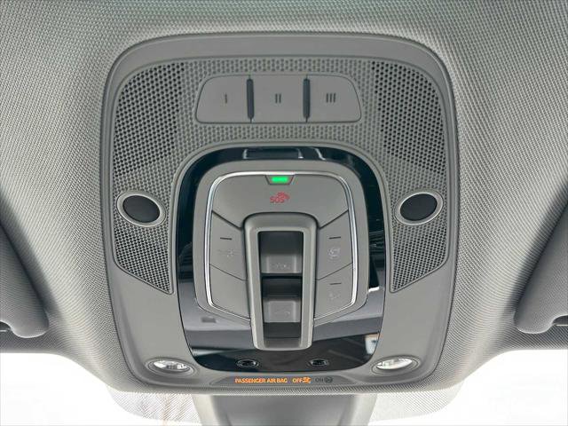 Used 2020 Audi Q5 e Premium Plus image 32