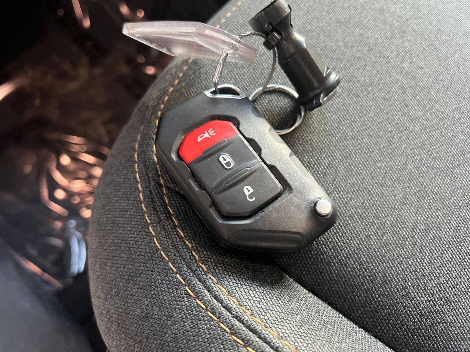 Used 2025 Jeep Wrangler Sport S image 21