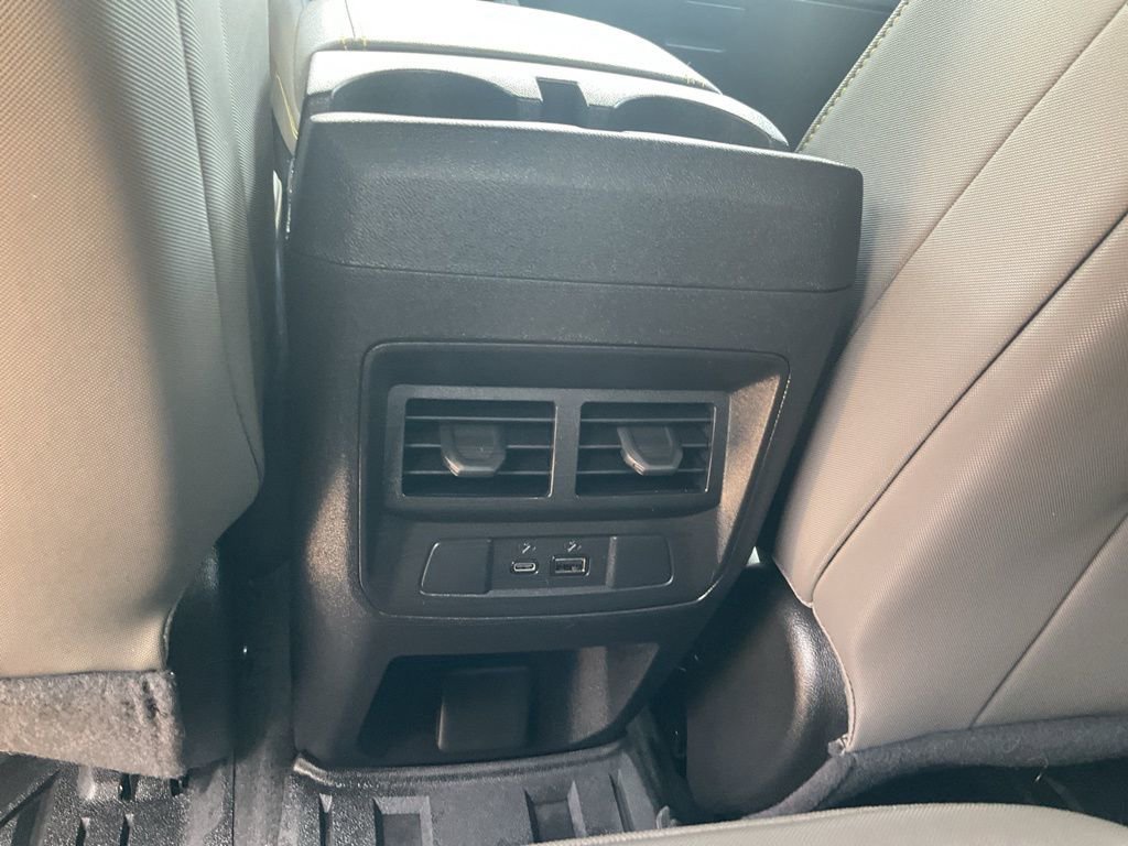 Used 2024 Chevrolet Colorado ZR2 w/ Technology Package image 23