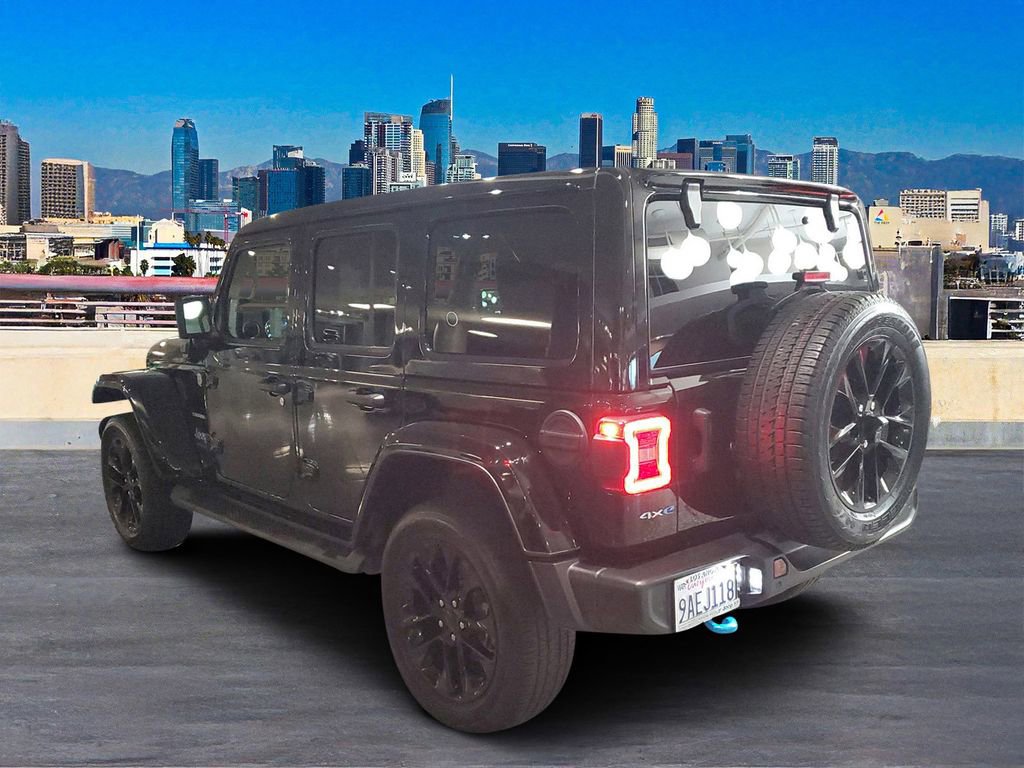 Used 2022 Jeep Wrangler Unlimited Sahara w/ Cold Weather Group image 5