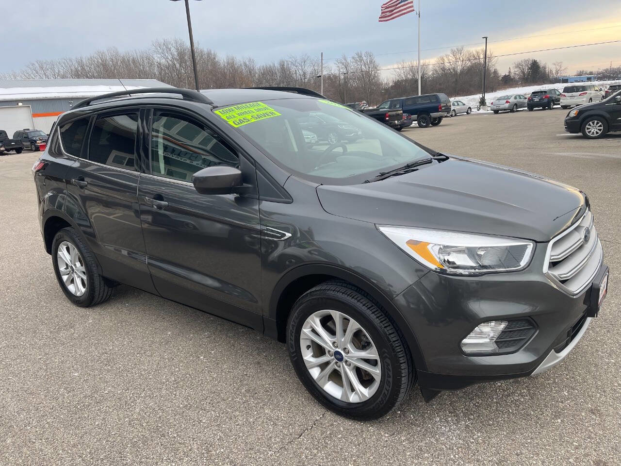 Used 2018 Ford Escape SE image 7