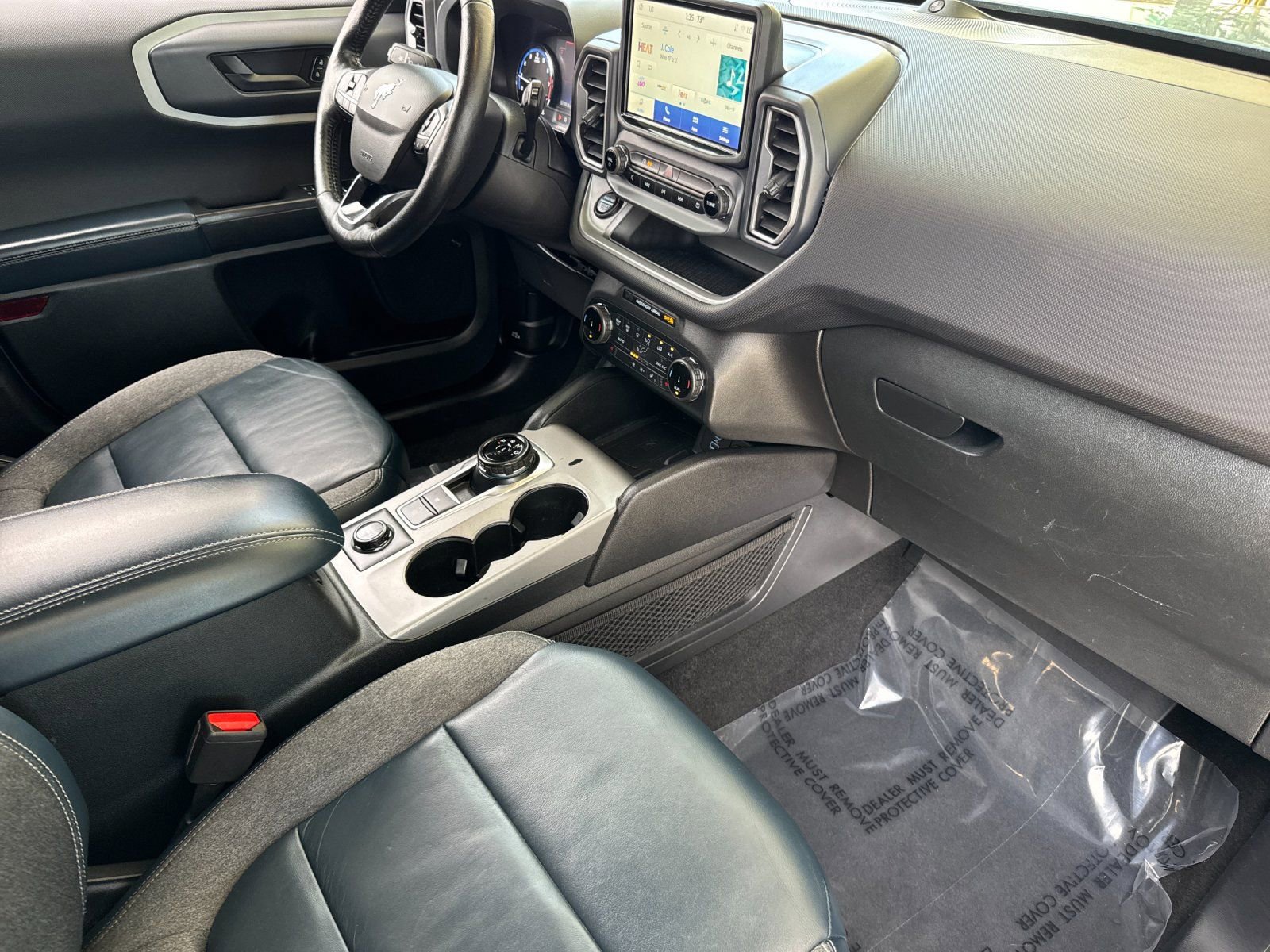 Used 2022 Ford Bronco Sport Outer Banks w/ Tech Package AWD/4WD image 19