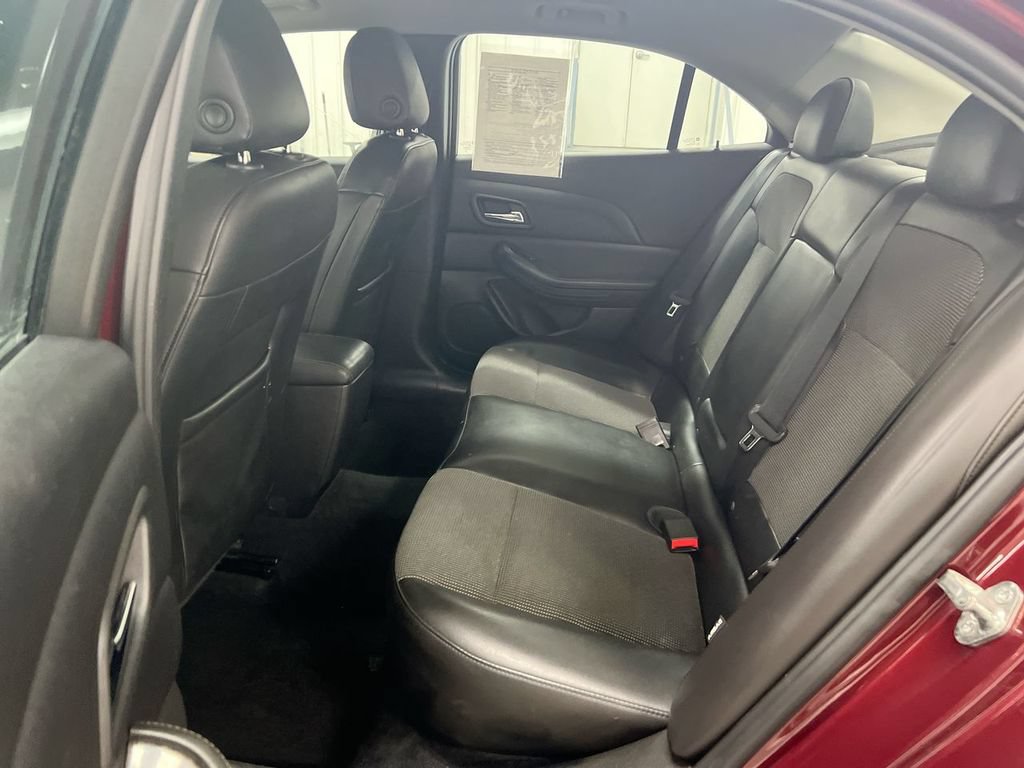 Used 2015 Chevrolet Malibu LT FWD image 20