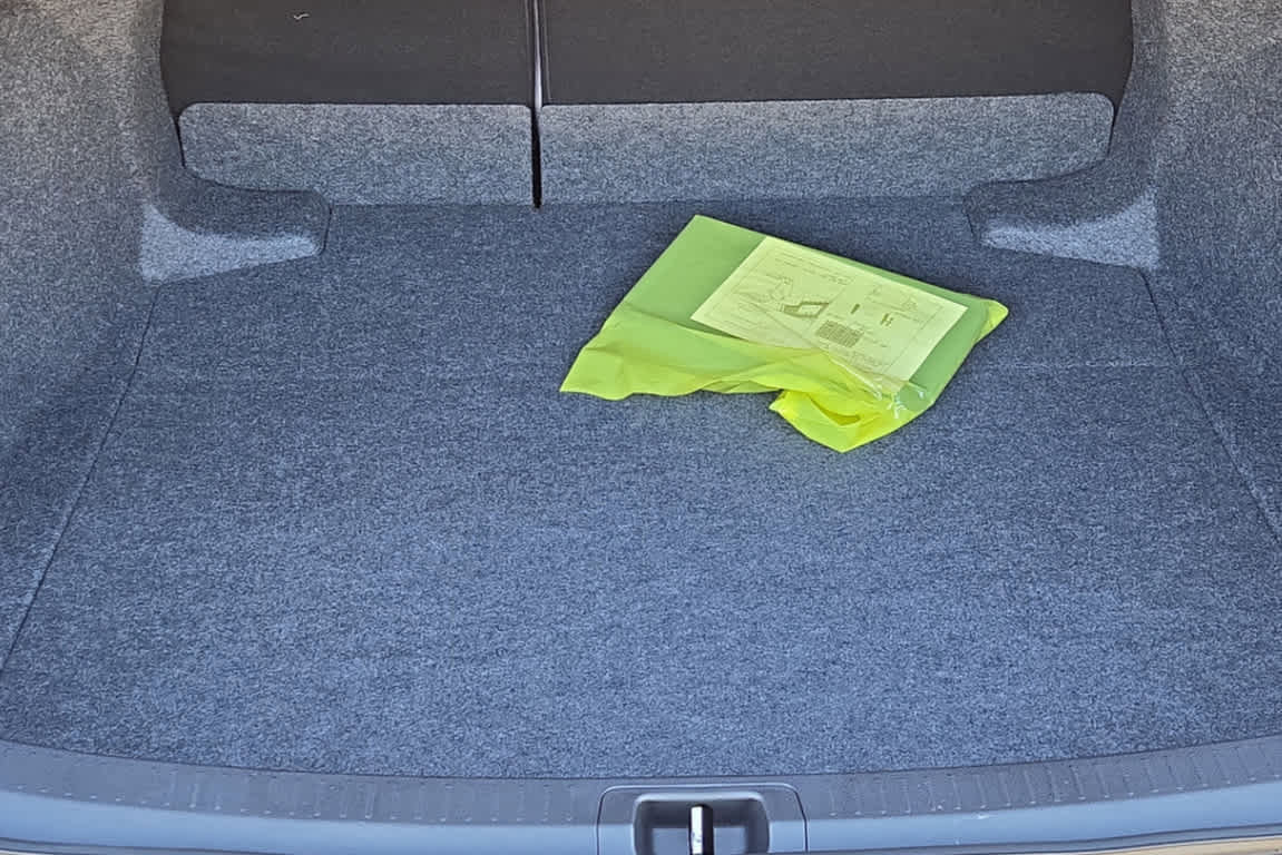 Used 2026 Toyota Corolla SE w/ SE Package image 39