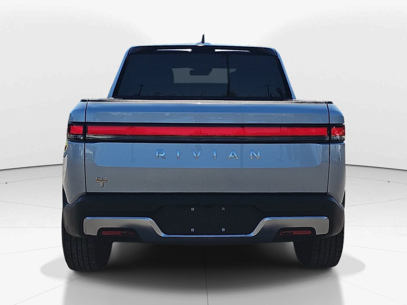 Used 2022 Rivian R1T Adventure AWD/4WD image 5