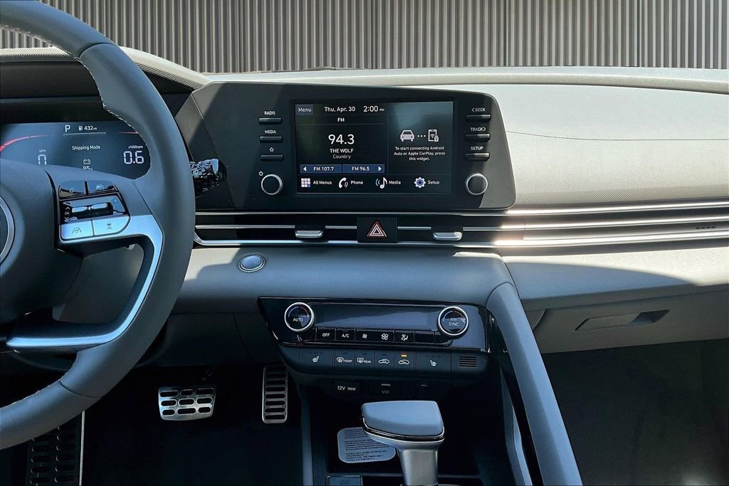 New 2026 Hyundai Elantra SEL Sport Premium FWD image 8