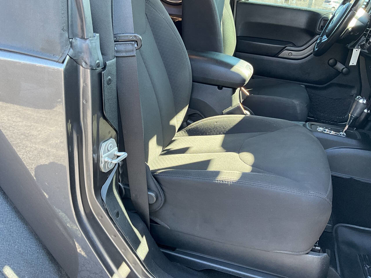 Used 2016 Jeep Wrangler Sport w/ Quick Order Package 24S image 22