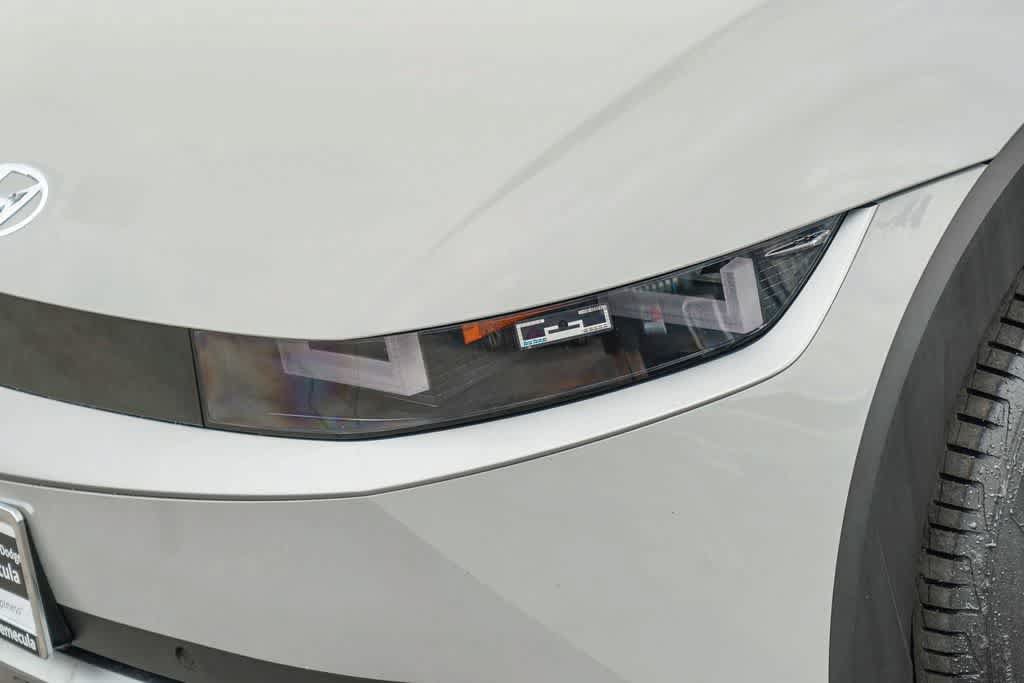 Used 2024 Hyundai Ioniq 5 SEL RWD image 8
