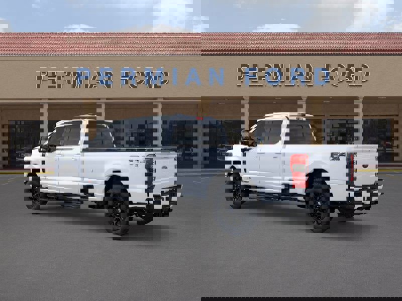 New 2026 Ford F350 4x4 Crew Cab Super Duty image 4