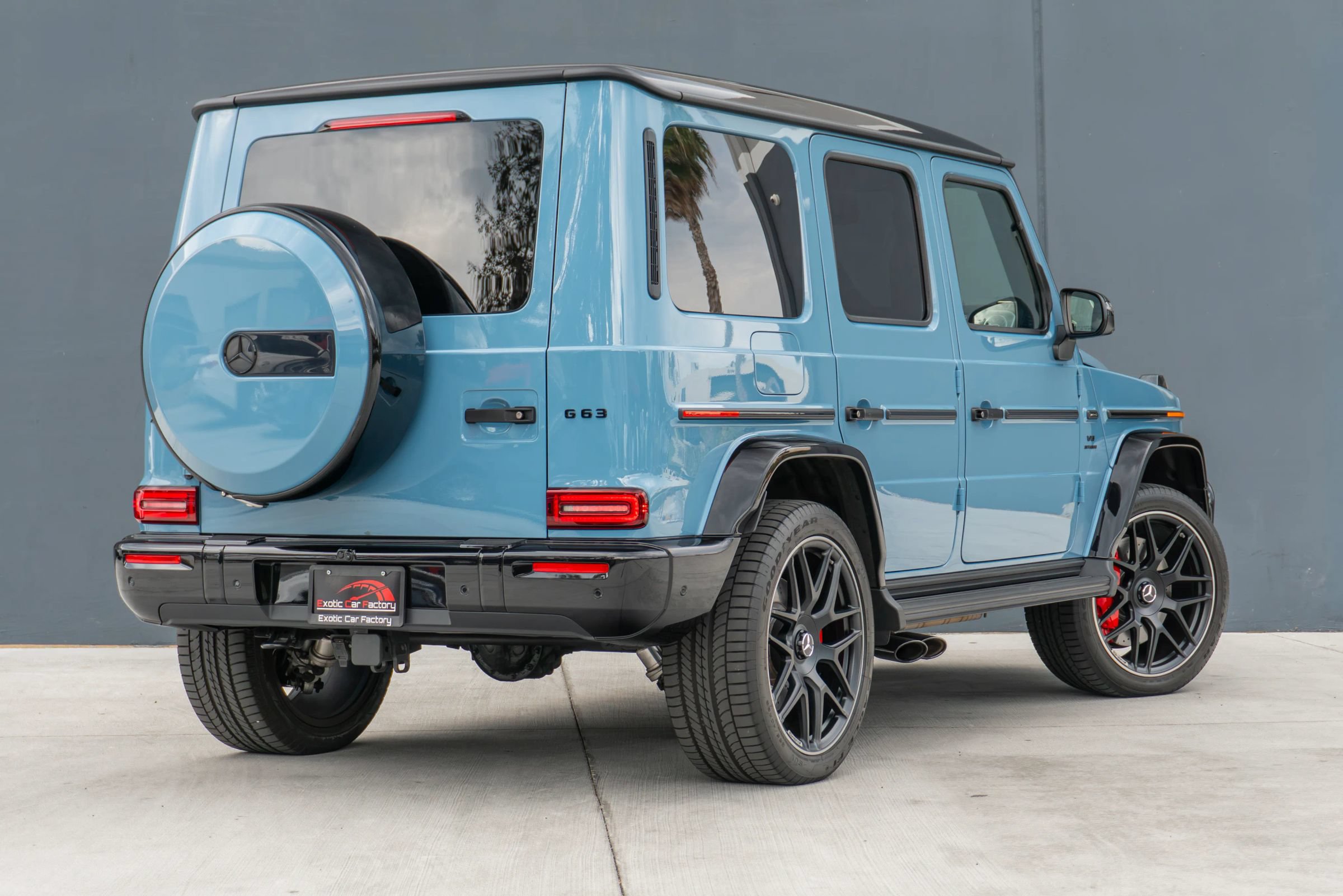 Used 2025 Mercedes-Benz G 63 AMG 4MATIC image 7
