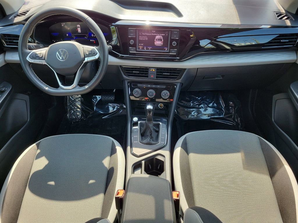 Used 2023 Volkswagen Taos S image 11